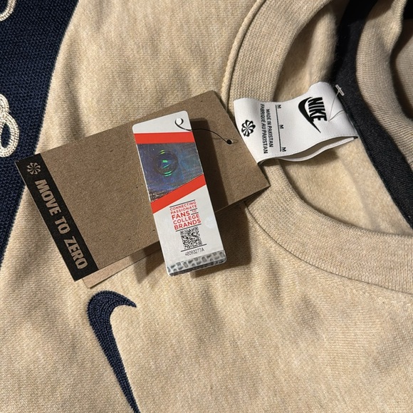 Brand new NIKE Penn State Navy Blue Embroidered flag patch crewneck - Picture 3 of 10